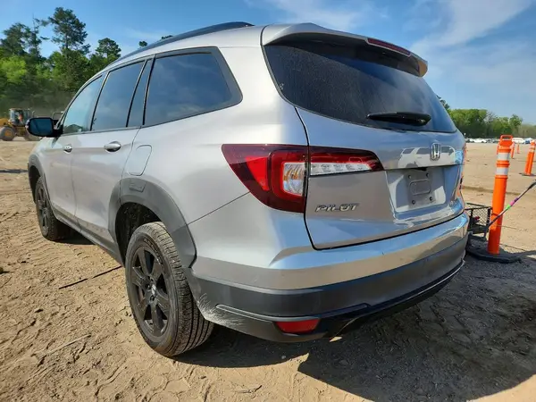 5FNYF6H84NB067689 2022 HONDA PILOT - Image 2