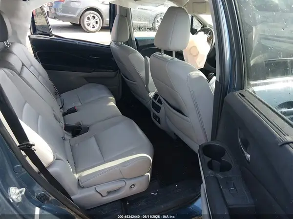5FNYF6H85GB052928 2016 HONDA PILOT - Image 8