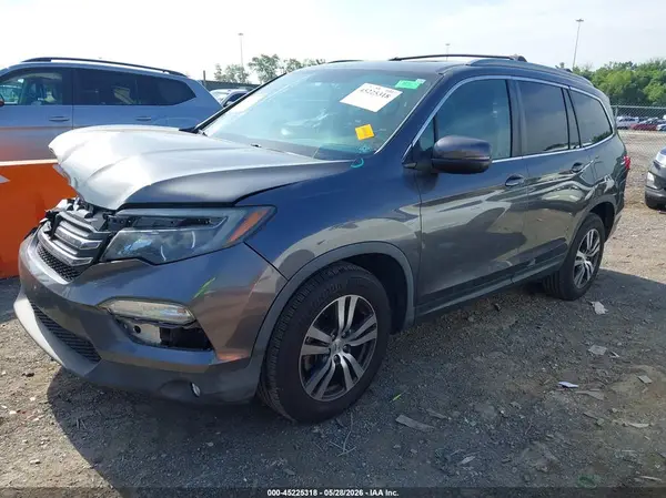 5FNYF6H85HB010146 2017 HONDA PILOT - Image 2