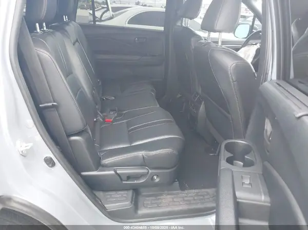 5FNYF6H85NB089457 2022 HONDA PILOT - Image 8