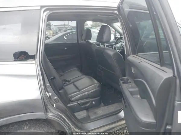 5FNYF6H86GB023342 2016 HONDA PILOT - Image 8
