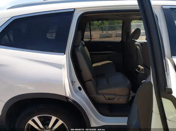 5FNYF6H86GB076641 2016 HONDA PILOT - Image 8