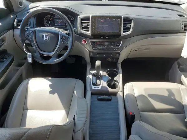 5FNYF6H86HB069173 2017 HONDA PILOT - Image 8