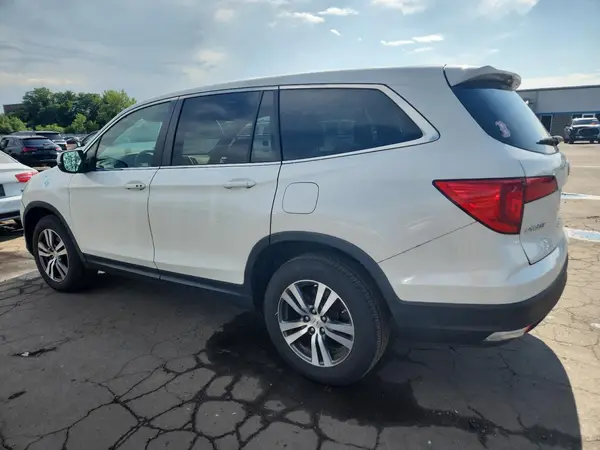 5FNYF6H86JB032730 2018 HONDA PILOT - Image 2
