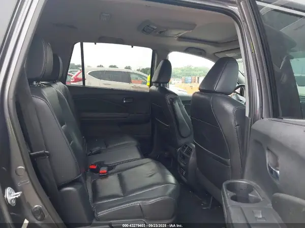 5FNYF6H87GB075305 2016 HONDA PILOT - Image 8