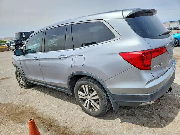 5FNYF6H87HB032102 2017 HONDA PILOT - Image 2