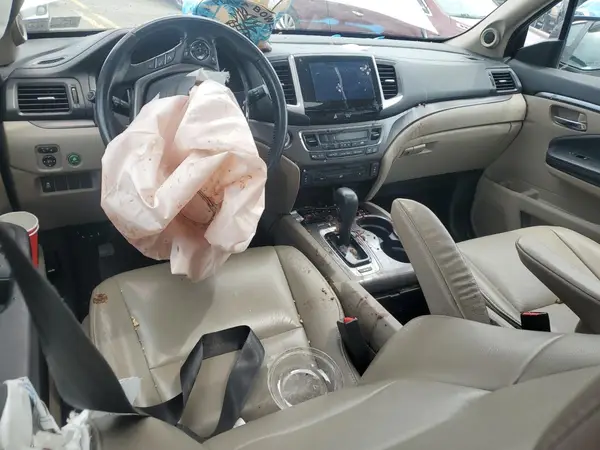 5FNYF6H87HB054844 2017 HONDA PILOT - Image 8