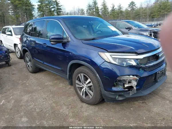 5FNYF6H87JB018643 2018 HONDA PILOT - Image 1