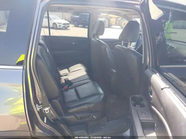 5FNYF6H88GB040305 2016 HONDA PILOT - Image 8