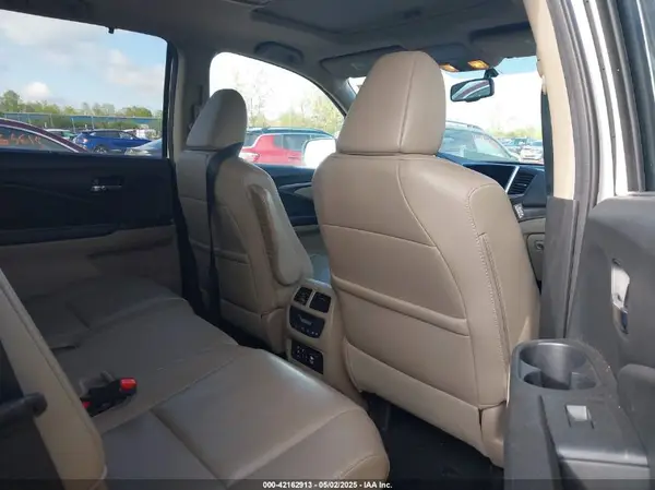 5FNYF6H88GB069836 2016 HONDA PILOT - Image 8