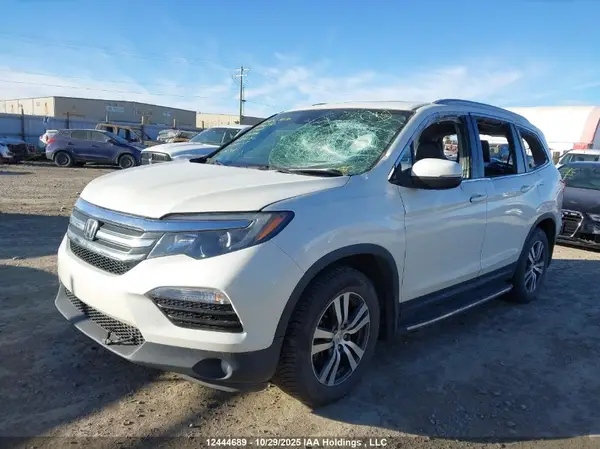5FNYF6H88HB501844 2017 HONDA PILOT - Image 2
