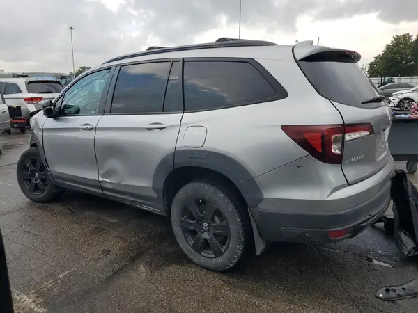5FNYF6H88NB044366 2022 HONDA PILOT - Image 2