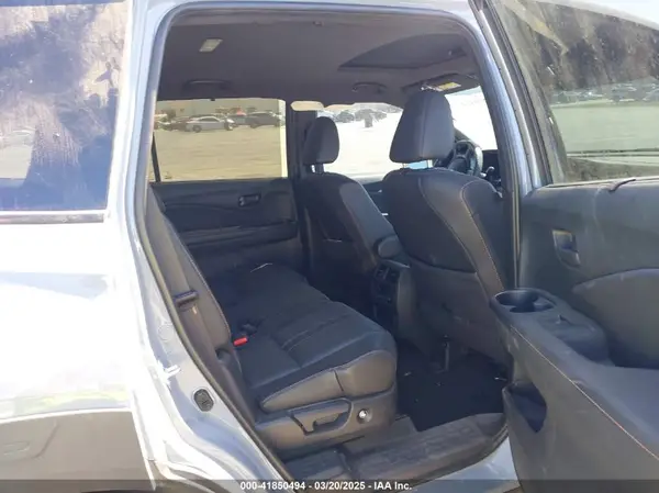 5FNYF6H88NB060695 2022 HONDA PILOT - Image 8