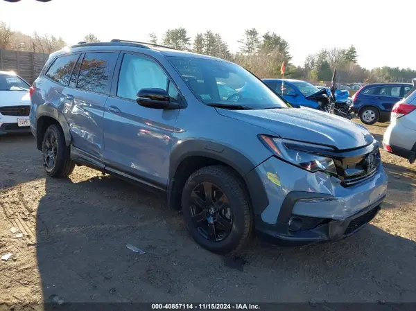 5FNYF6H88NB068019 2022 HONDA PILOT - Image 1