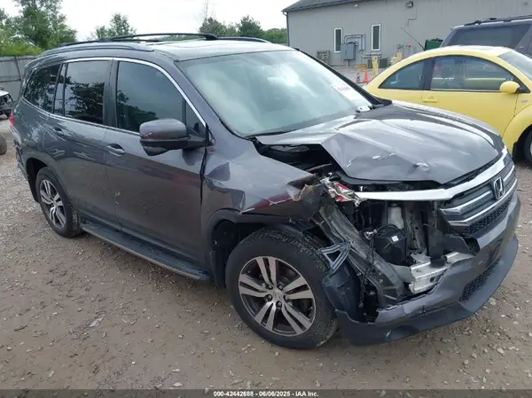5FNYF6H89GB005885 2016 HONDA PILOT - Image 1