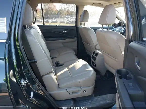 5FNYF6H89GB052432 2016 HONDA PILOT - Image 8