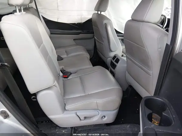 5FNYF6H89GB082062 2016 HONDA PILOT - Image 8