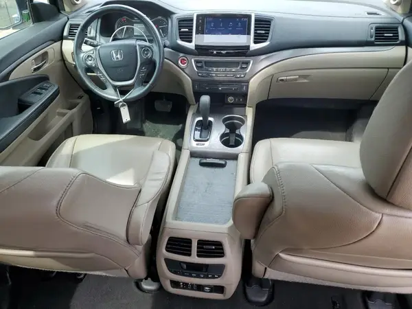 5FNYF6H89HB026138 2017 HONDA PILOT - Image 8
