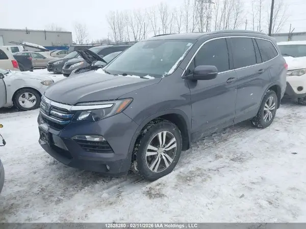 5FNYF6H89HB508222 2017 HONDA PILOT - Image 2