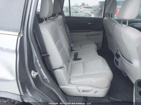 5FNYF6H89HB508222 2017 HONDA PILOT - Image 8