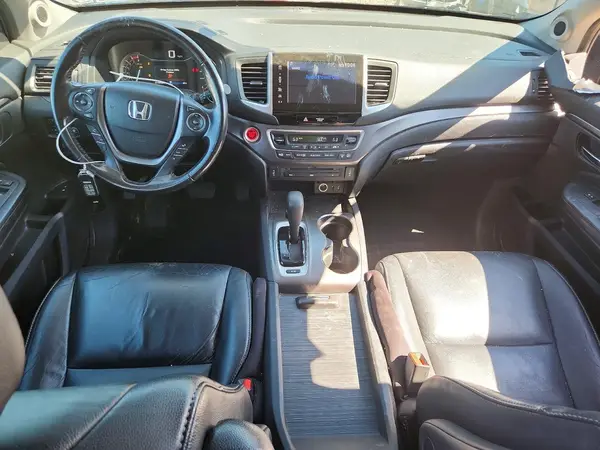 5FNYF6H89JB009426 2018 HONDA PILOT - Image 8