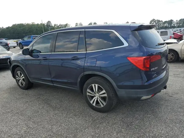 5FNYF6H89JB049070 2018 HONDA PILOT - Image 2