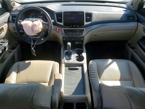 5FNYF6H89JB060571 2018 HONDA PILOT - Image 8