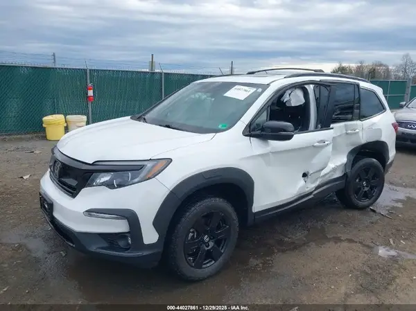 5FNYF6H89NB059944 2022 HONDA PILOT - Image 2