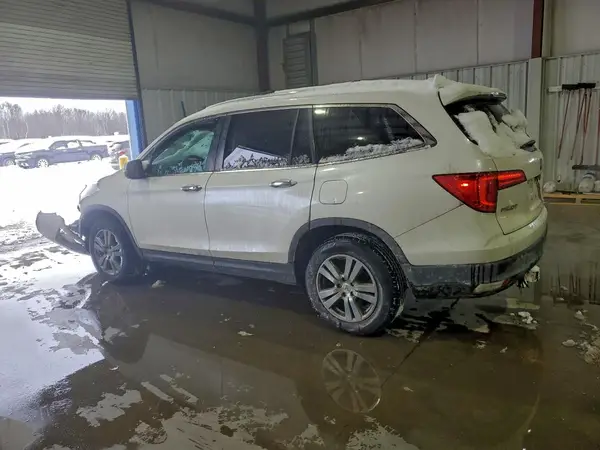 5FNYF6H8XGB008441 2016 HONDA PILOT - Image 2