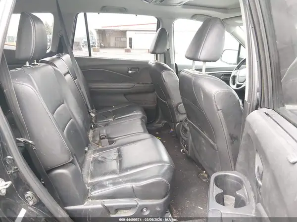 5FNYF6H8XGB041424 2016 HONDA PILOT - Image 8