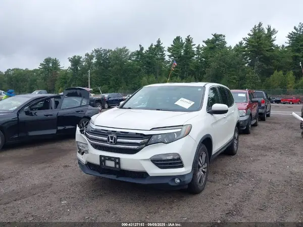 5FNYF6H8XGB083379 2016 HONDA PILOT - Image 2