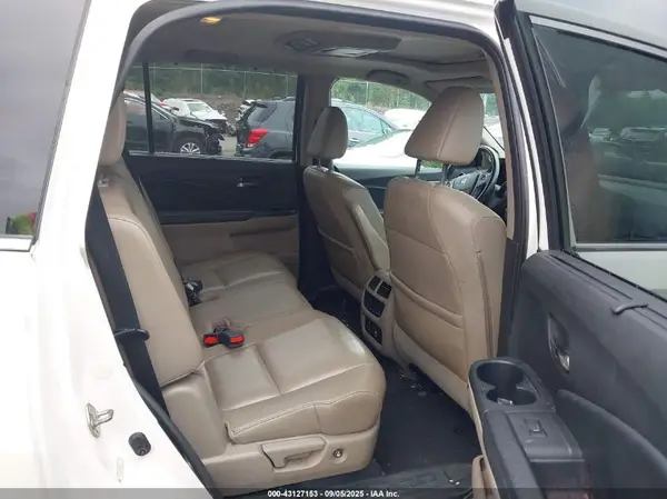 5FNYF6H8XGB083379 2016 HONDA PILOT - Image 8
