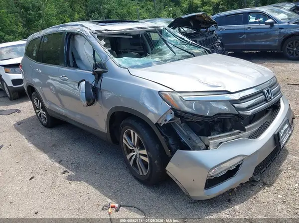 5FNYF6H8XJB033346 2018 HONDA PILOT - Image 1