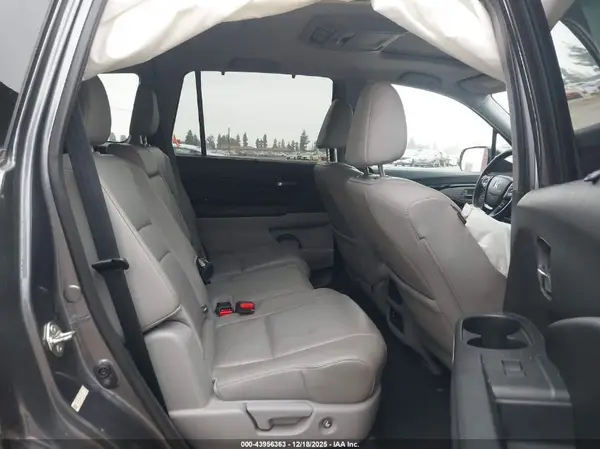 5FNYF6H90GB013625 2016 HONDA PILOT - Image 8