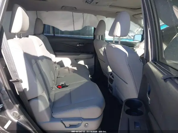 5FNYF6H90GB026326 2016 HONDA PILOT - Image 8