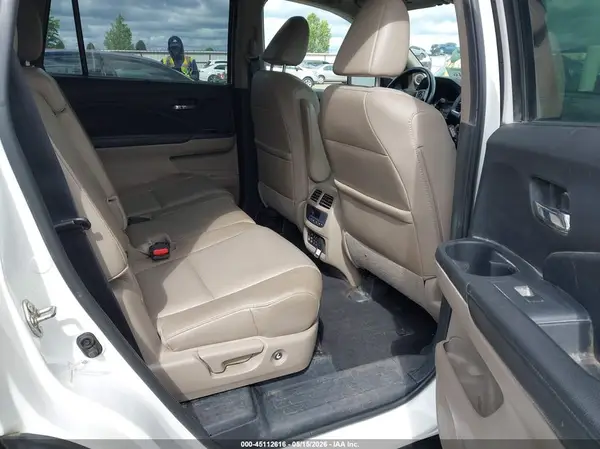 5FNYF6H90GB030473 2016 HONDA PILOT - Image 8