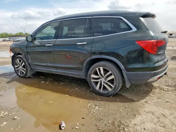 5FNYF6H90HB000231 2017 HONDA PILOT - Image 2