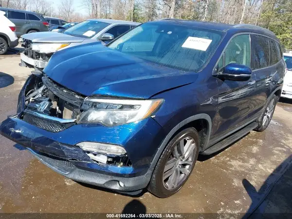 5FNYF6H90HB001895 2017 HONDA PILOT - Image 2