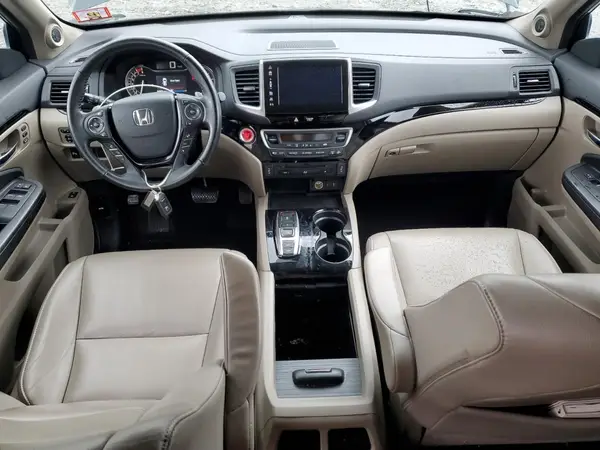 5FNYF6H90HB001959 2017 HONDA PILOT - Image 8