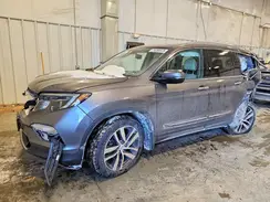 5FNYF6H90HB003856 2017 HONDA PILOT