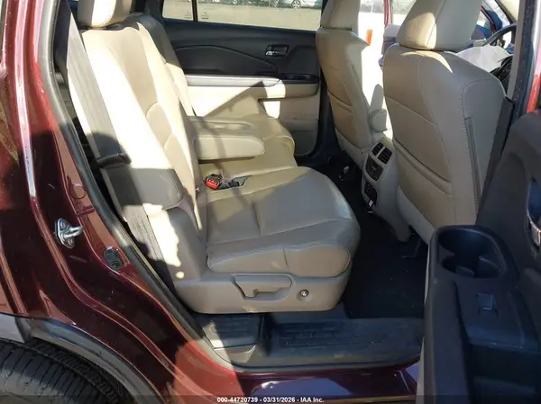 5FNYF6H90HB019717 2017 HONDA PILOT - Image 8