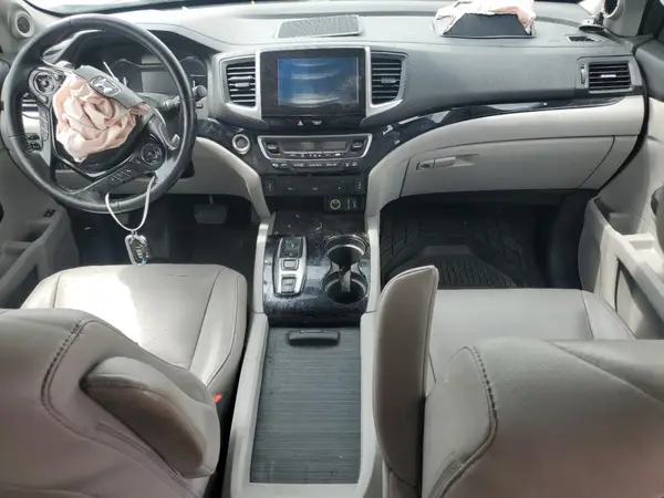 5FNYF6H90HB024321 2017 HONDA PILOT - Image 8
