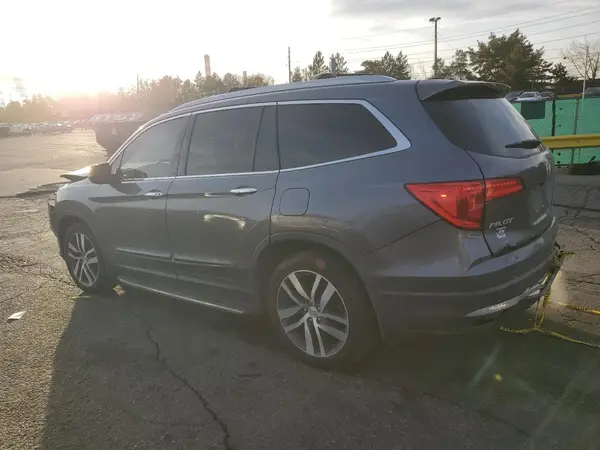 5FNYF6H90HB035514 2017 HONDA PILOT - Image 2