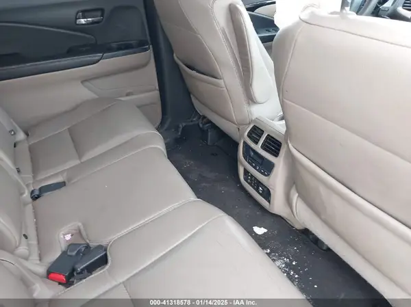 5FNYF6H90HB035691 2017 HONDA PILOT - Image 8