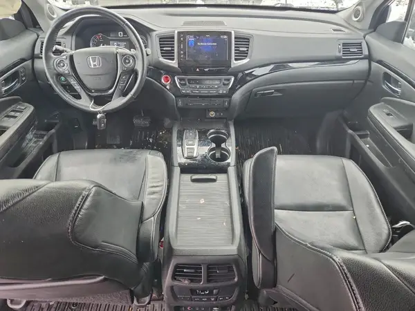 5FNYF6H90HB039613 2017 HONDA PILOT - Image 8