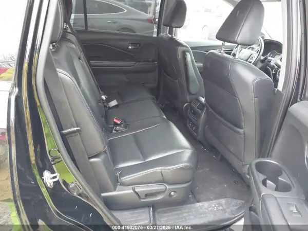 5FNYF6H90HB051700 2017 HONDA PILOT - Image 8