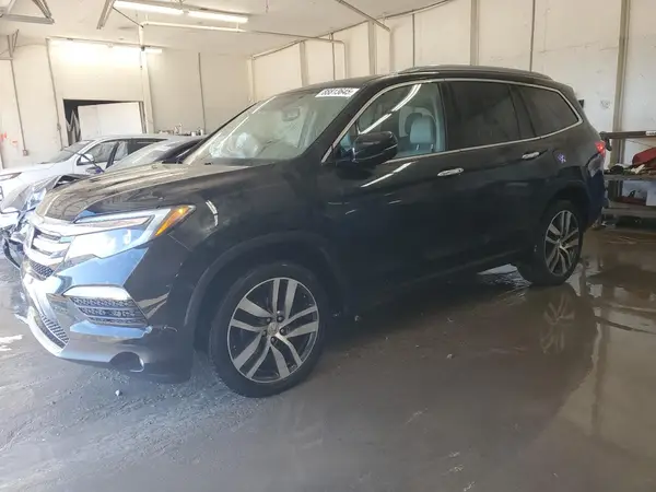 5FNYF6H90HB057304 2017 HONDA PILOT - Image 1