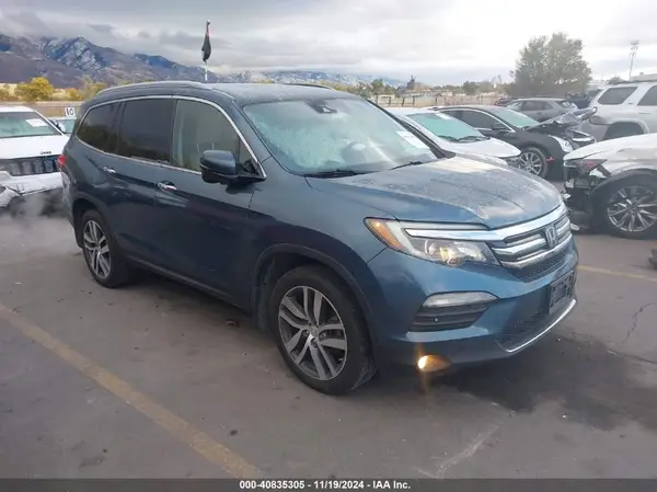 5FNYF6H90HB060168 2017 HONDA PILOT - Image 1
