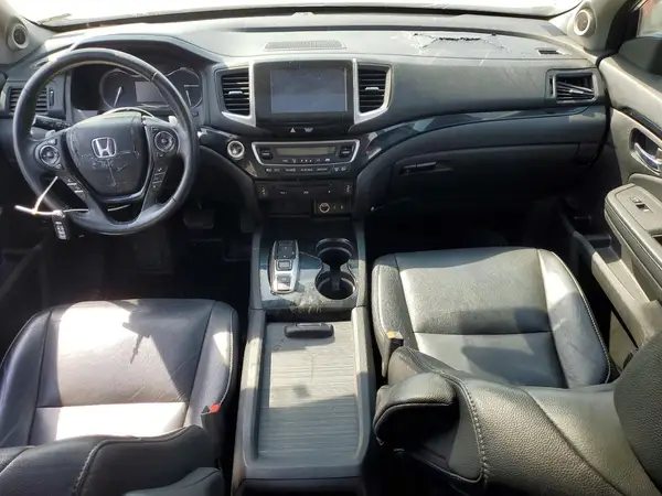 5FNYF6H90HB064723 2017 HONDA PILOT - Image 8