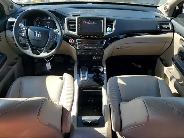 5FNYF6H90HB074104 2017 HONDA PILOT - Image 8